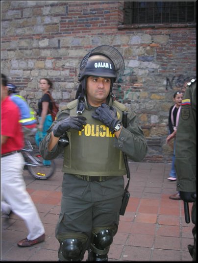 42 Manifestacion en contra de la brutalidad policiaca.jpg