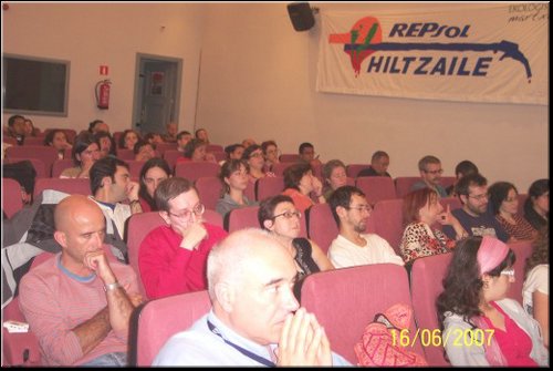 09.jpg