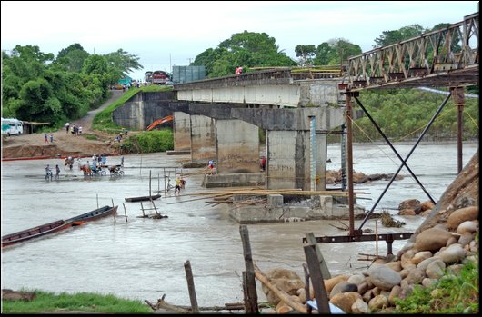 24 Puente Caranal crollato.jpg