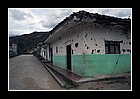 19 - cauca. toribo effetti dei combattimenti case civili.jpg