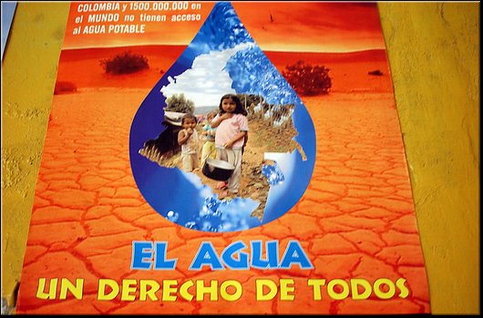 42 Los Andes.Referendum acqua.jpg