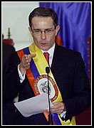Uribe-Presidente 05.jpg
