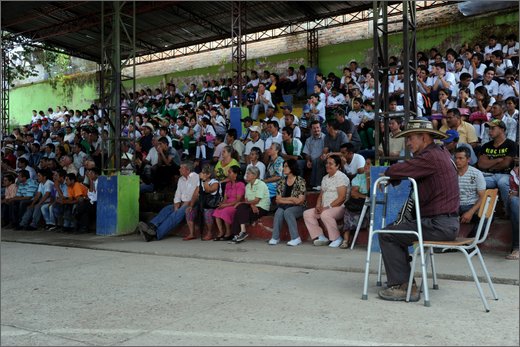 009 - huila. oporapa. riunione asoquimbo.jpg