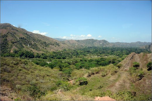 022 - huila. vereda la honda. gigante. luogo di innondazione diga quimbo.jpg