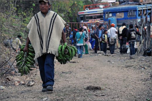043 - huila.  el hobo. quebrada el pescador. arrivo all'accampamento.jpg