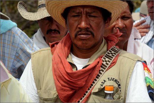 118 - huila.  el hobo. quebrada el pescador. riunione in strada con segreteria di governo dipartimento.jpg