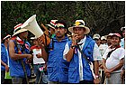 065 - huila.  el hobo. quebrada el pescador. assemblea generale all'accampamento.jpg