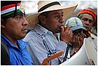 071 - huila.  el hobo. quebrada el pescador. assemblea generale all'accampamento.jpg