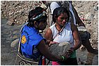 012 - huila. quebrada el pescador. accampamento. costruendo barricate.jpg