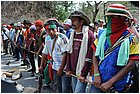 021 - huila. quebrada el pescador. blocco strada..jpg