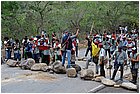 047 - huila. quebrada el pescador. blocco strada.jpg
