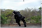 055 - huila. quebrada el pescador. esmad, scontro manifestanti.jpg