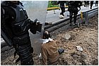 057 - huila. quebrada el pescador. esmad, scontro manifestanti.jpg