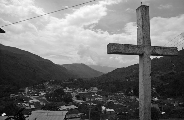 117651---colombia----nord-del-cauca.-vedute-di-toribo-dalla-croce----ago-2008-.jpg