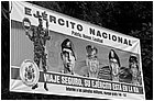 116512---colombia----boyac-murales-esercito-nazionale-ti-protegge-viaggia-sicuro-sulla-strada----lug-2008-.jpg