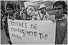 116863---colombia----bogot-manifestazione-contro-le-multinazionali-in-colombia-giovani-contadini-di-inza----lug-2008-.jpg