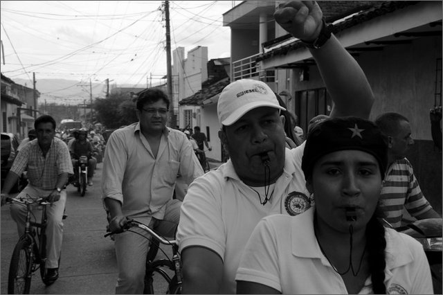 126975 - colombia - bugalagrande - manifestazione per la citt sinaltrainal contro nestl  - giu 2012-.jpg