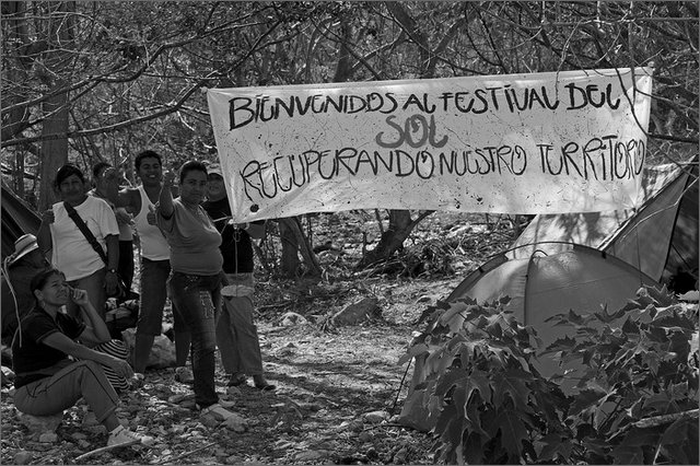 131162 - colombia - huila.  el hobo. quebrada el pescador.  nell'accampamento  - ago 2012-.jpg