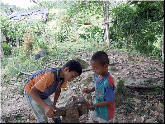 70_Norbert e Rigo trabajando.jpg